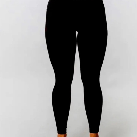 Alphalete sweatpants/joggers - Picture 3 of 8